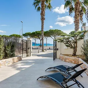  Apartment Bord De
